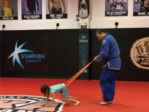 muay thai kids training