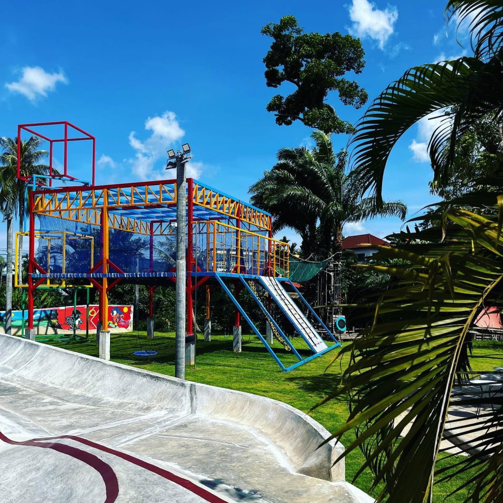 Youtopia Outdoor Adventure Park