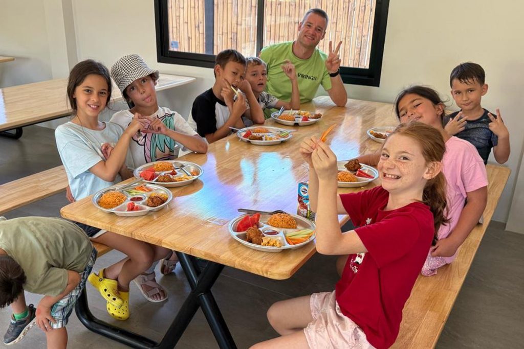 kids holiday camp canteen healthy food