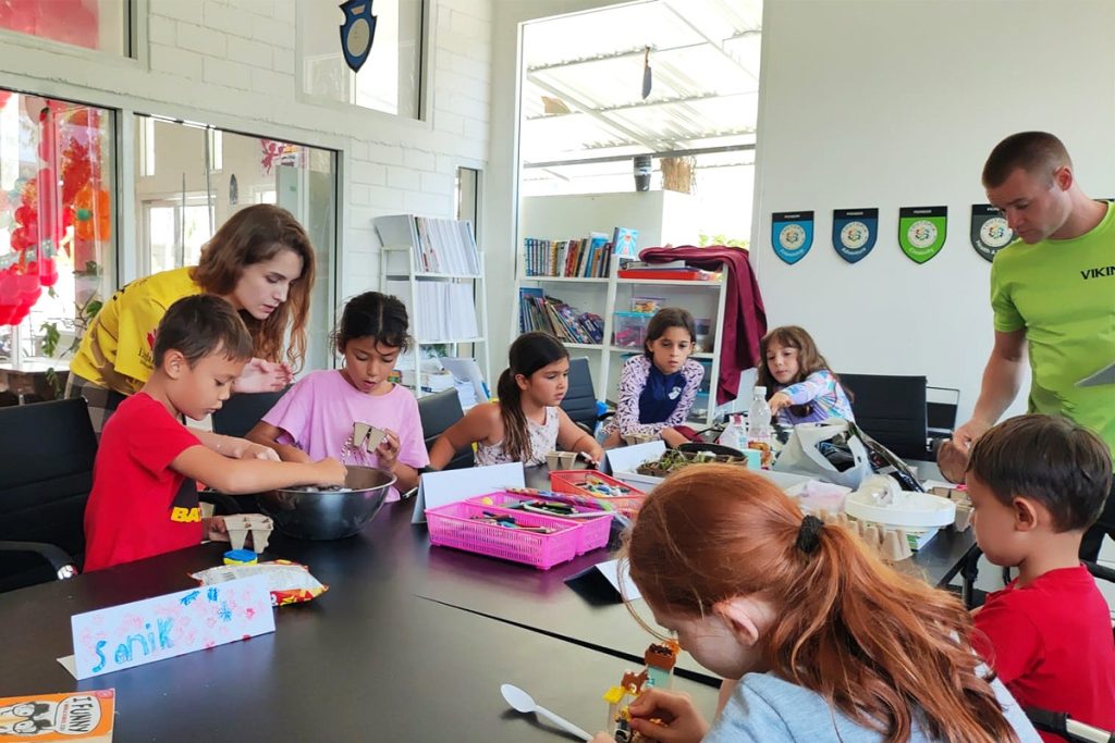 kids holiday camp rawai arts crafts youtopia